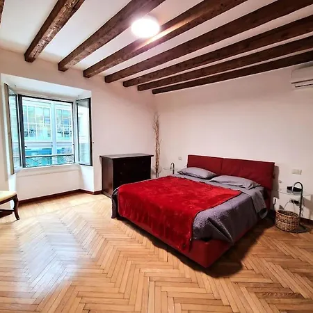 Magnifico Ristrutturato Apartment Milan