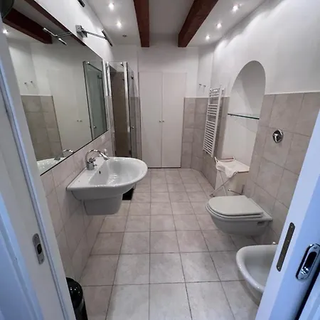 Magnifico Ristrutturato Apartment